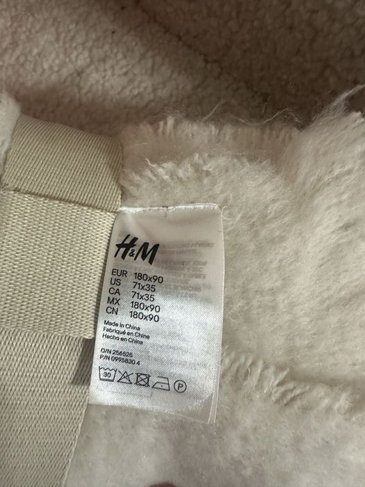 Шал H&M, нов, екрю