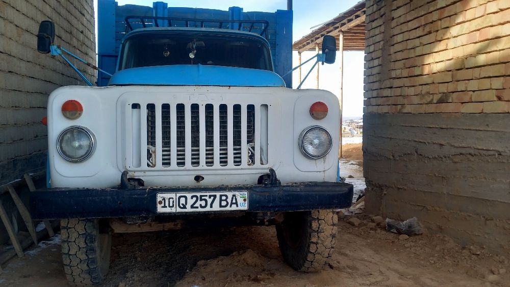 Gaz 53 sotiladi yili 1990