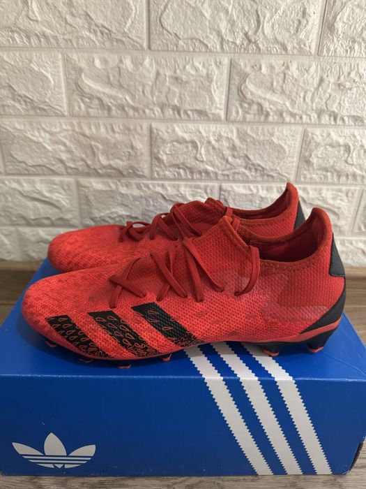 Бутонки Adidas Predator Freak.3 FG
