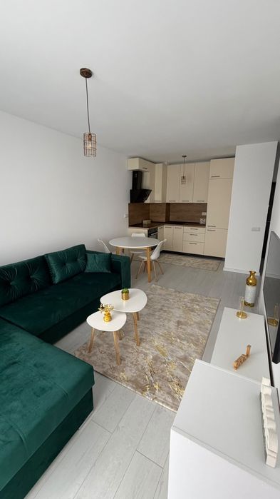 Apartament de închiriat