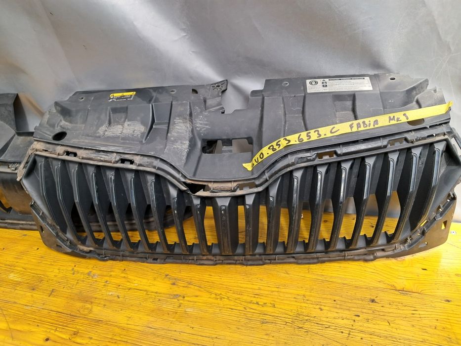 Грил решетка  Skoda Kodiag Fabia Octavia Scala