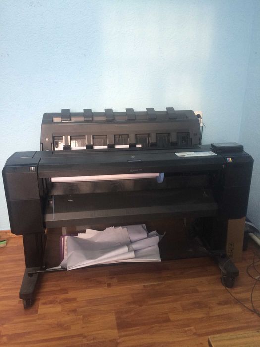 Плоттер HP DesignJet T920  (Б/у)