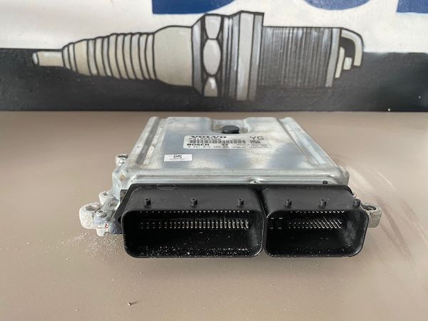 Calculator motor D5204T Volvo C70 2011 31303388 36001123