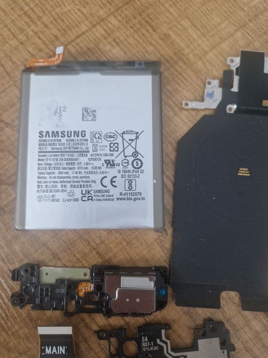 Piese Samsung Galaxy S22 plus