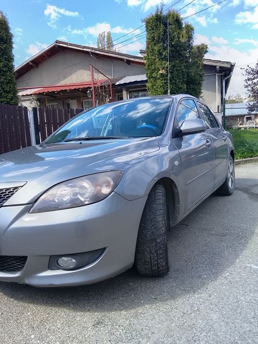 Vând Mazda3 2005