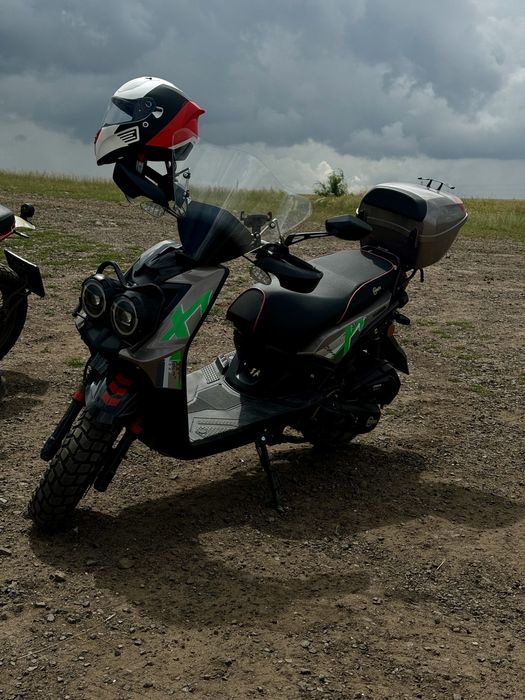 Мопед ( Скутер ) 49(150) sfmoto