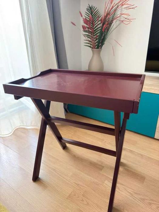 Măsuță IKEA tip tavă / laptop