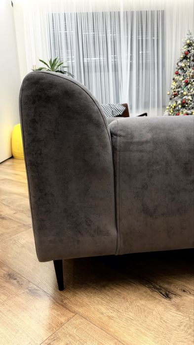 Продам дизайнерский диван