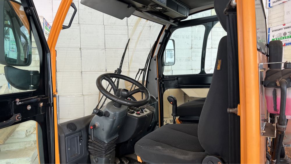 Basculanta ausa multifunctionala