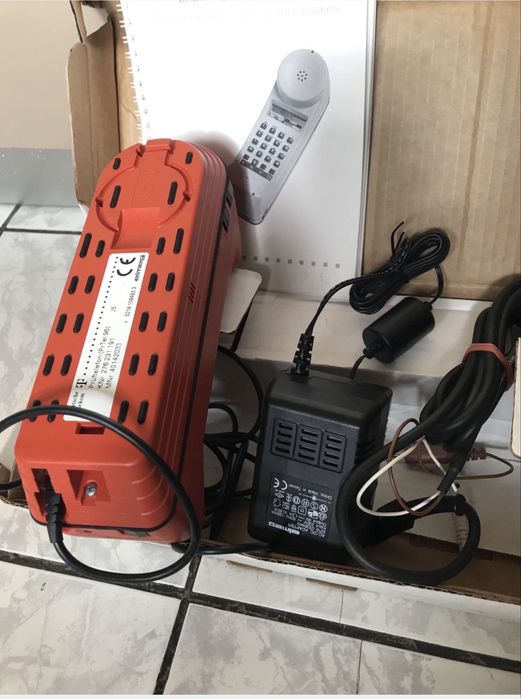 Telefon fix vechi din anii 90