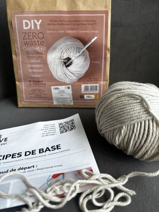 Kit crosetat cu instructiuni