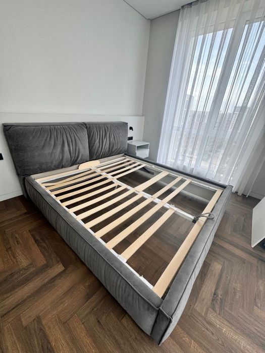Продам кровать 180на 200