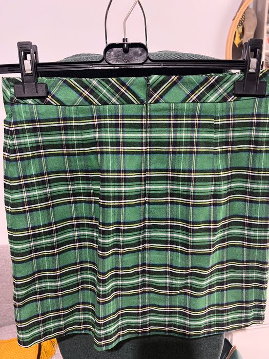 Fustă Zara carouri și lanț M ( talie 36, șold 45, lungime 40)