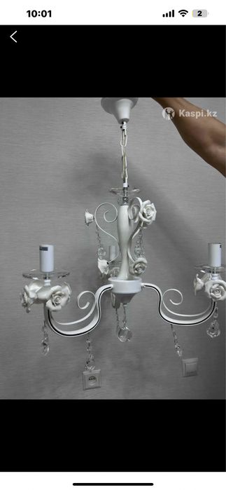 Люстра  ЖК Жасмин 3 (белая)