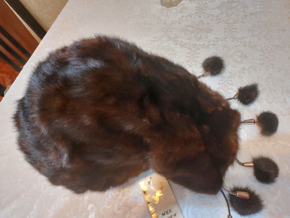 Норковая шапка новая