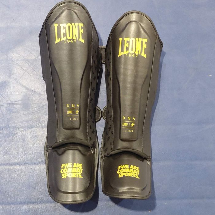 Мъжки протектори за крака Leone