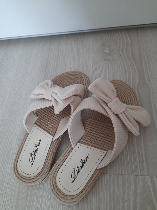 Slapi Diaberr marimea 36, sandale Aldo
