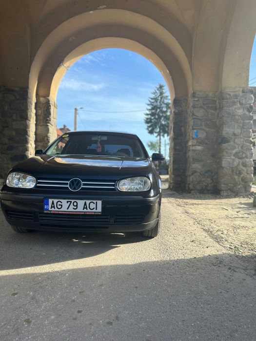 VOLKSWAGEN Golf 2000 — imagine 4