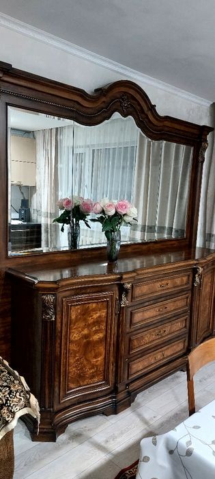 Сервант,комод,стенка