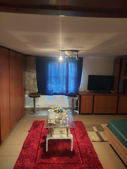 Casă de vînzarin zimandcuz nr 183