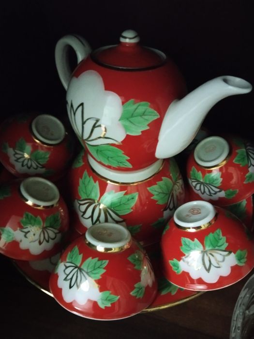 Komplekt Servis sotiladi. Zolotoy oreol