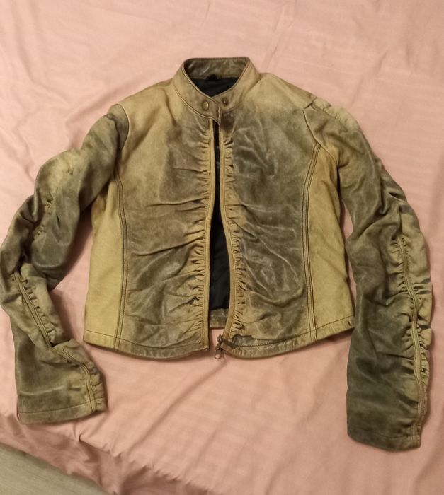 Geaca de dama din piele naturala