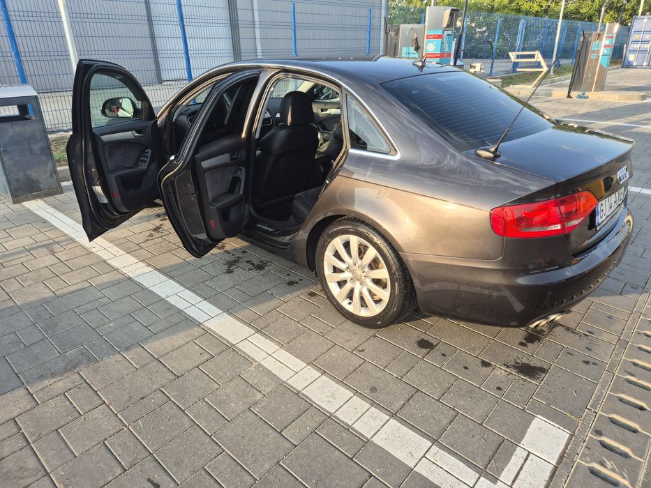 Vând audi a4 b8 2009