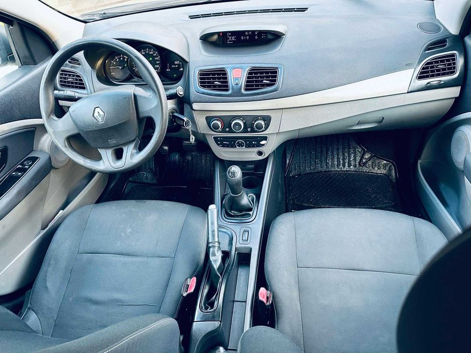 RENAULT Fluence 2011 — imagine 13