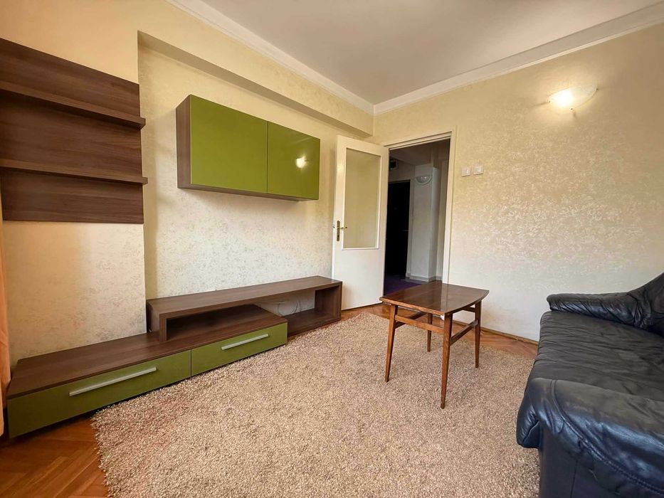 Proprietar, ultracentral apartament 2 camere, bloc Gioconda