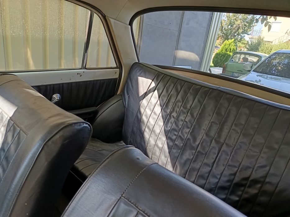 Москвич 408 с горни скорости