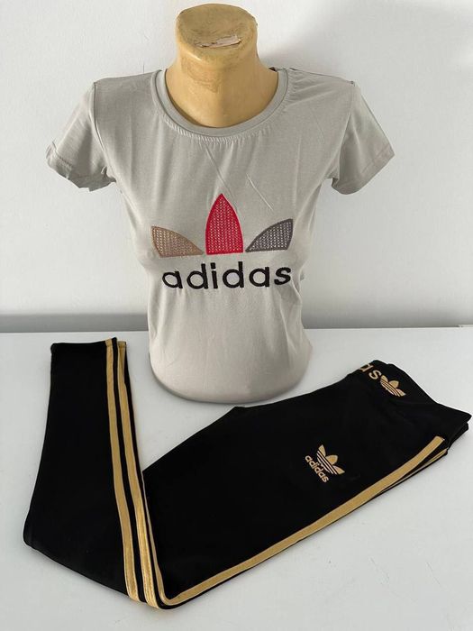 Compleu damă ,tricou si colanți