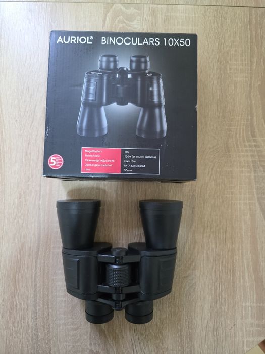Binoclu  10 × 50.. Nou - 100 lei