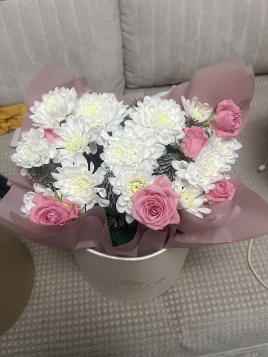 Продам цветы в коробке