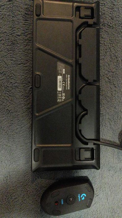 SteelSeries Apex 7 TKL–Tastatură Mecanică RGB,OLED\Mouse logitech G305