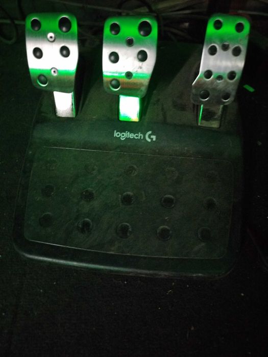 Logitech g29 за PC, PS4, PS5