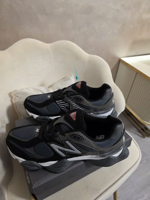 Adidasi new balance 9060