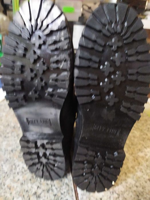 ЧИСТО НОВИ полицейски кубинки и универсален кобур за пистолет МАКАРОВ от естествена кожа!