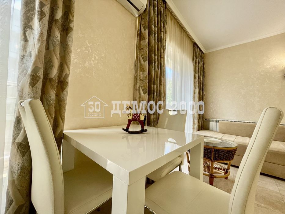 Продава се Двустаен апартамент в Варна, Бриз - 86 кв.м за 1779 €/кв.м - Снимка #5