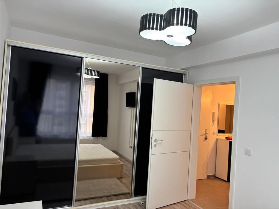 Apartament cu 2 camere de vanzare.