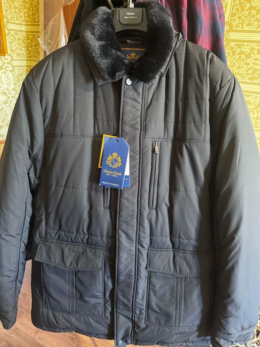 Продам зимнюю куртку