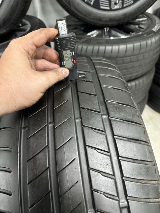 Jante Bmw X5 X6 R20 G05 G06 Originale M740 Black Bridgestone  90% de vara 2024