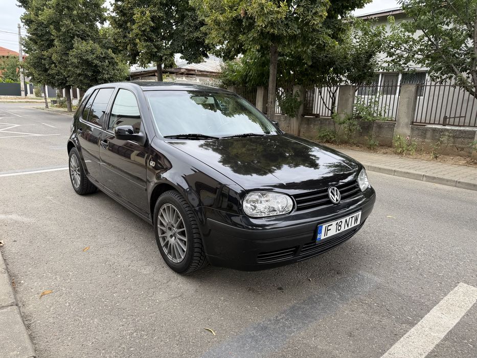 VW Golf 4 / 1.4 benzina 16v / Model Pacific / An 2004 Euro 4 !!