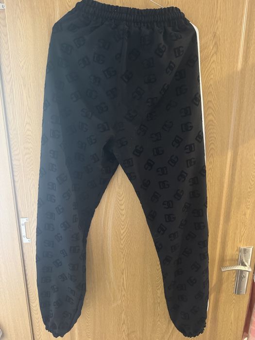 Анцуг Dolce&Gabanna размер:М
