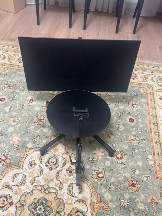 Стол с фоном для съемки