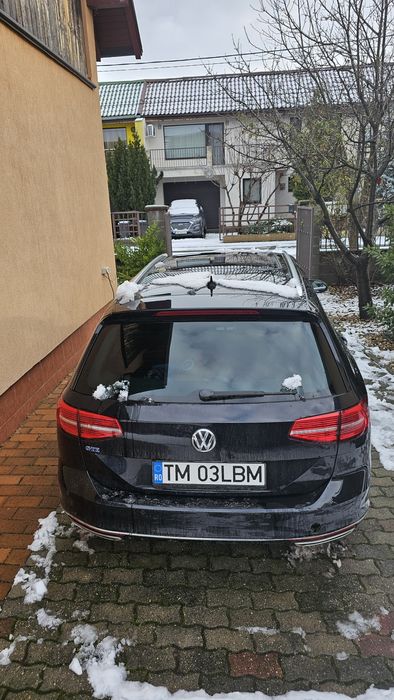 Passat GTE Pano/Keyless Entey+GO/360/ACC model 2016