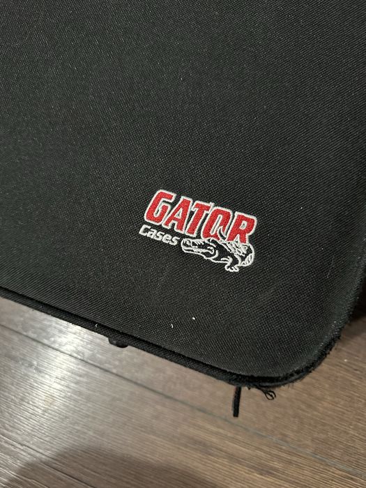 Gator case / chitara / bass
