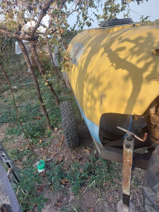 Atomizoare de 1000 litri