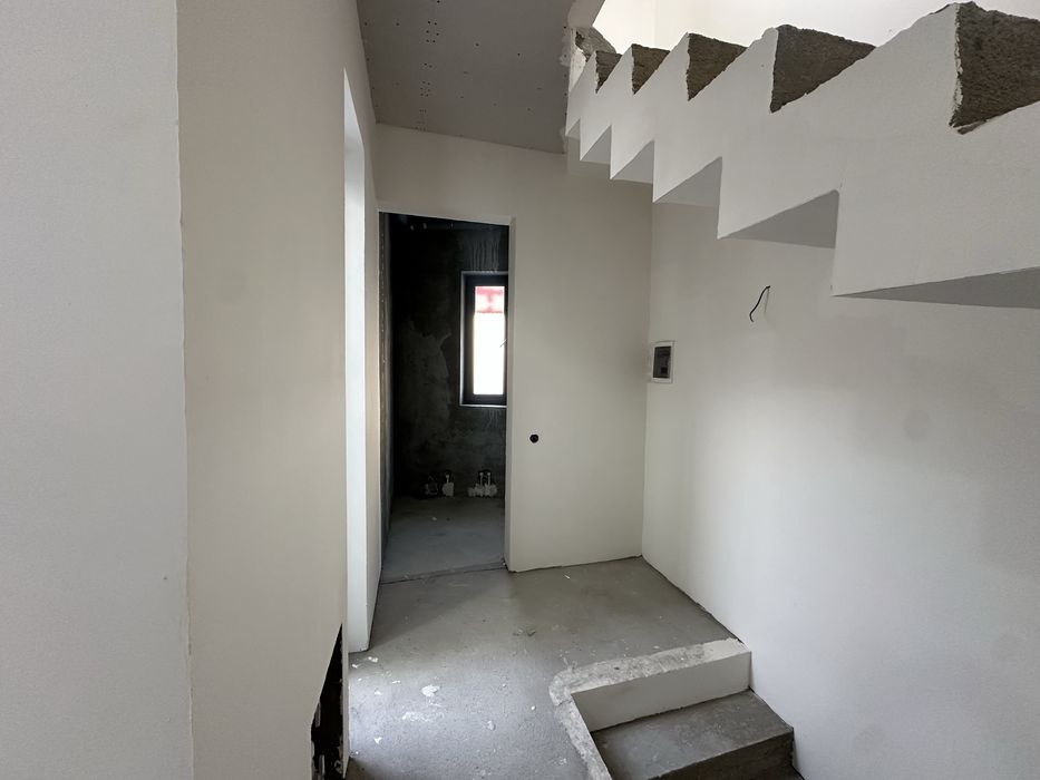 Коттедж сотилади 1 сотихли Учтепа Шарк Гули Махалласи