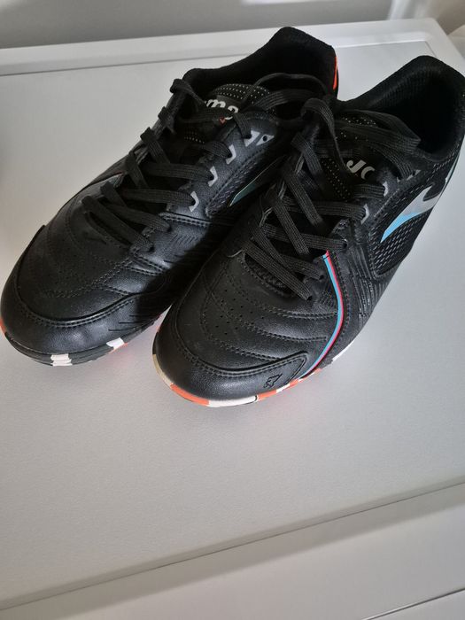 Adidasi fotbal Joma