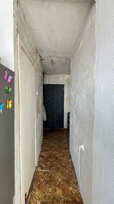 Продается  1 комнатная Сатпаева 22